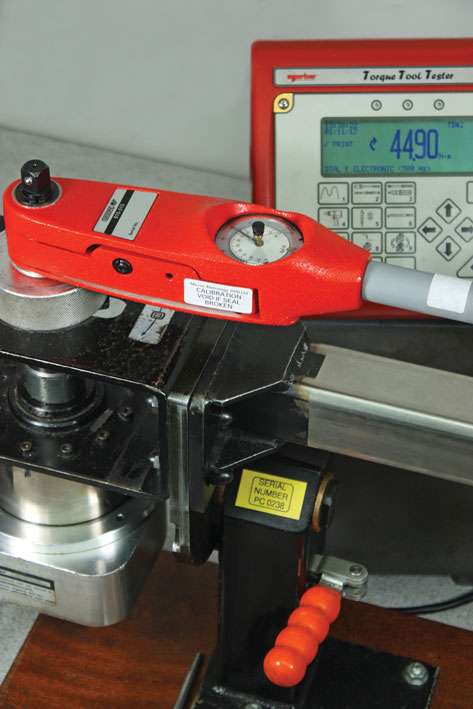 torque wrench calibration tool