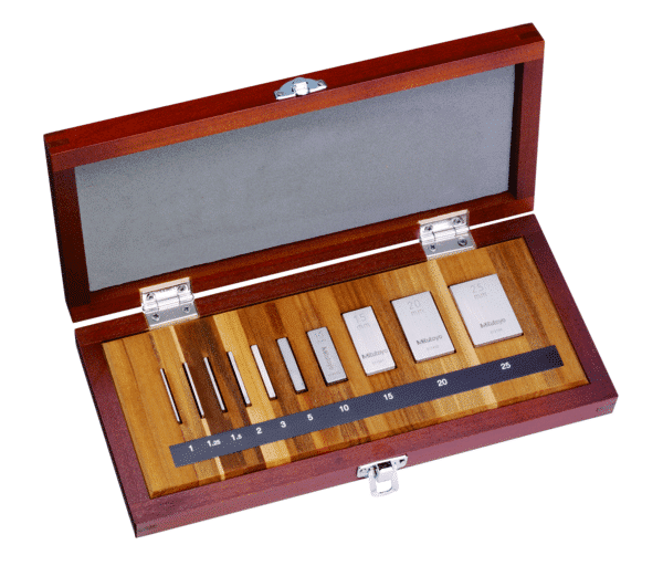 Mitutoyo 10 Piece Steel Block Set in Wooden Case